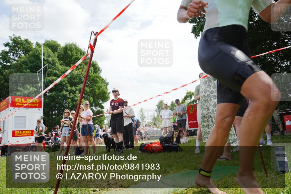 21.06.2026 - 29. Vierlanden-Triathlon LAZAROV Photography http://msf.ph/oto/9841983 21.06.2026 13:16:22 Schwimmen 1104 meine-sportfotos.de