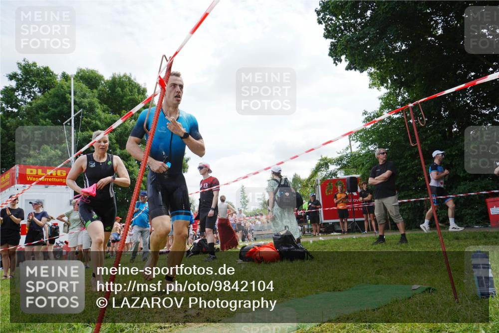 21.06.2026 - 29. Vierlanden-Triathlon LAZAROV Photography http://msf.ph/oto/9842104 21.06.2026 13:26:54 Schwimmen 1175, 1178, 1183, 1184, 1212 meine-sportfotos.de