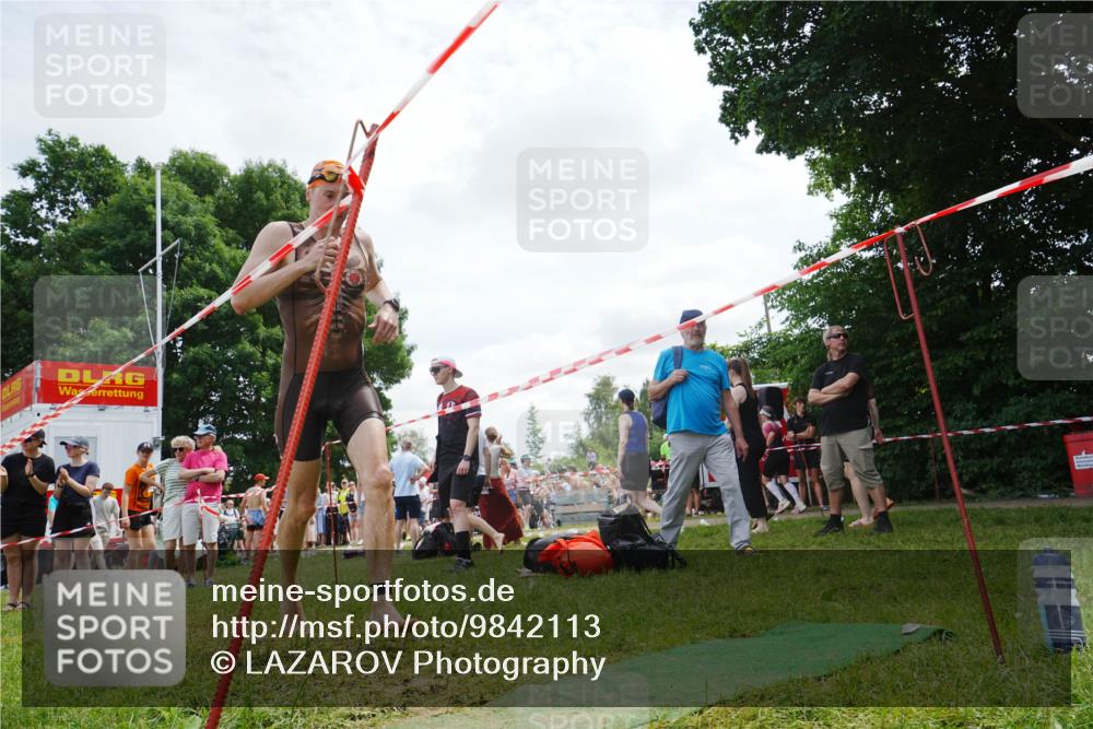21.06.2026 - 29. Vierlanden-Triathlon LAZAROV Photography http://msf.ph/oto/9842113 21.06.2026 13:27:01 Schwimmen 1102, 1172, 1175, 1178, 1183, 1186, 1190, 1212, 1227 meine-sportfotos.de
