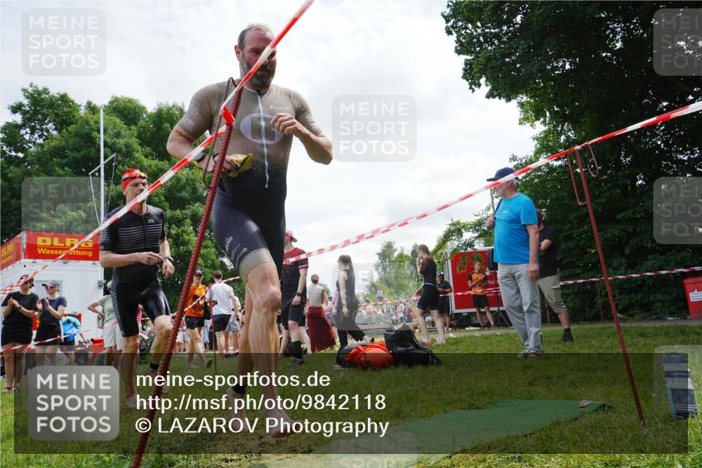 21.06.2026 - 29. Vierlanden-Triathlon LAZAROV Photography http://msf.ph/oto/9842118 21.06.2026 13:27:03 Schwimmen 1102, 1172, 1178, 1183, 1186, 1188, 1190, 1212, 1227 meine-sportfotos.de