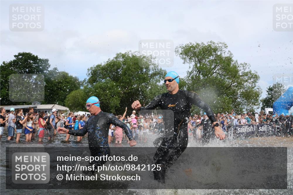 21.06.2026 - Viking Triathlon Michael Strokosch http://msf.ph/oto/9842125 21.06.2026 10:02:34 Schwimmen 83, 99, 100, 126, 220, 325, 386, 462, 485, 513, 560, 579, 604, 651 meine-sportfotos.de