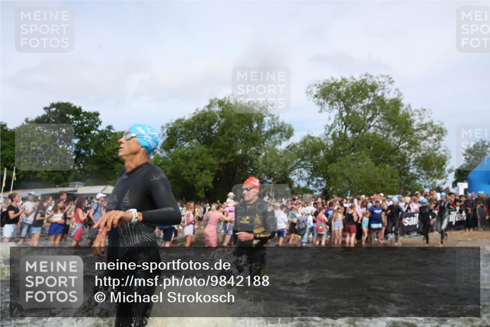 21.06.2026 - Viking Triathlon Michael Strokosch http://msf.ph/oto/9842188 21.06.2026 10:02:45 Schwimmen 16, 20, 73, 99, 171, 186, 315, 372, 386, 440, 462, 485, 553, 636, 653 meine-sportfotos.de