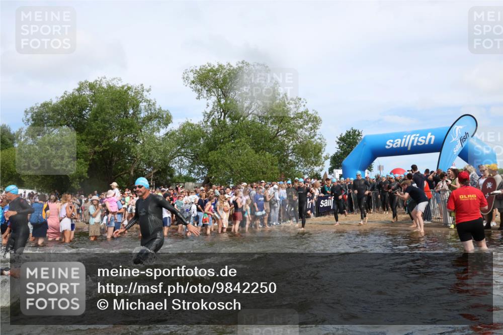 21.06.2026 - Viking Triathlon Michael Strokosch http://msf.ph/oto/9842250 21.06.2026 10:02:56 Schwimmen 20, 64, 73, 111, 171, 219, 233, 315, 395, 407, 475, 530, 546, 553, 634 meine-sportfotos.de