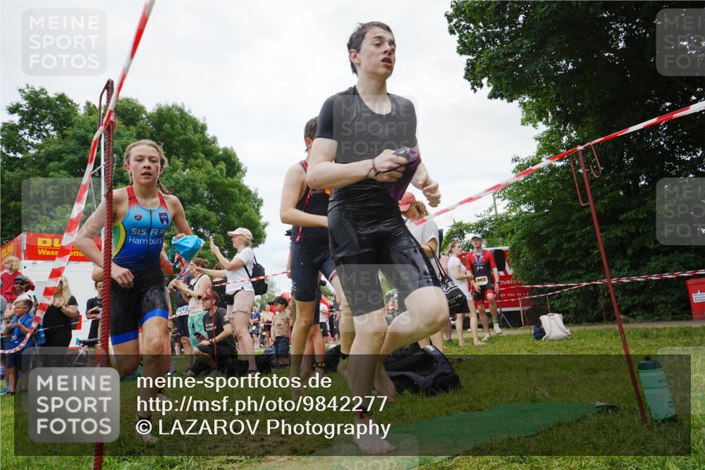 21.06.2026 - 29. Vierlanden-Triathlon LAZAROV Photography http://msf.ph/oto/9842277 21.06.2026 14:38:30 Schwimmen 1241, 1242, 1243, 1244, 1259, 1261, 1277, 1292 meine-sportfotos.de