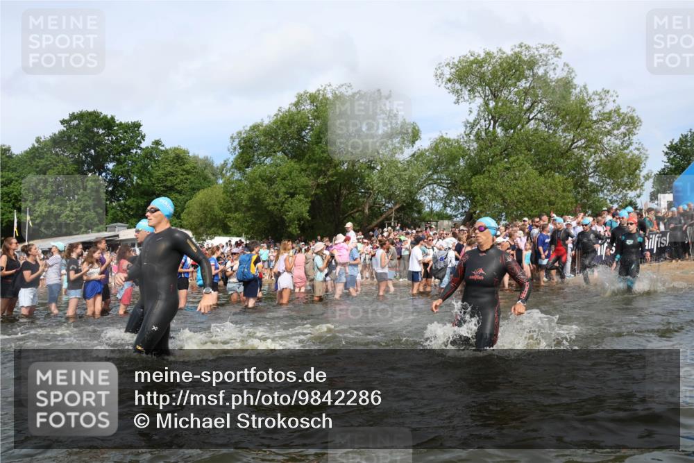 21.06.2026 - Viking Triathlon Michael Strokosch http://msf.ph/oto/9842286 21.06.2026 10:03:02 Schwimmen 64, 80, 82, 111, 199, 219, 233, 395, 407, 475, 530, 545, 546, 612, 634 meine-sportfotos.de