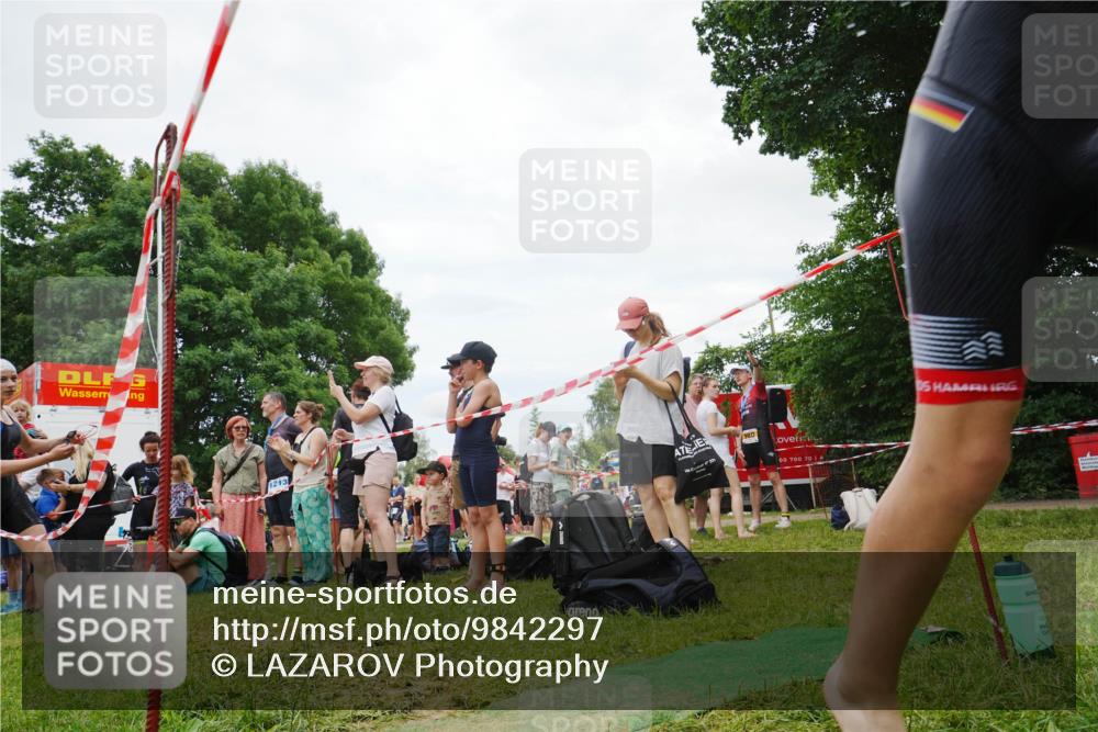 21.06.2026 - 29. Vierlanden-Triathlon LAZAROV Photography http://msf.ph/oto/9842297 21.06.2026 14:38:34 Schwimmen 1238, 1241, 1242, 1243, 1244, 1261, 1277, 1292, 1294 meine-sportfotos.de