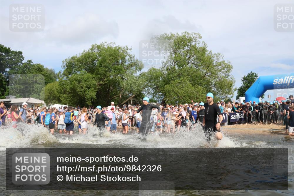 21.06.2026 - Viking Triathlon Michael Strokosch http://msf.ph/oto/9842326 21.06.2026 10:03:09 Schwimmen 49, 68, 80, 82, 170, 199, 200, 208, 348, 352, 356, 404, 467, 545, 612 meine-sportfotos.de