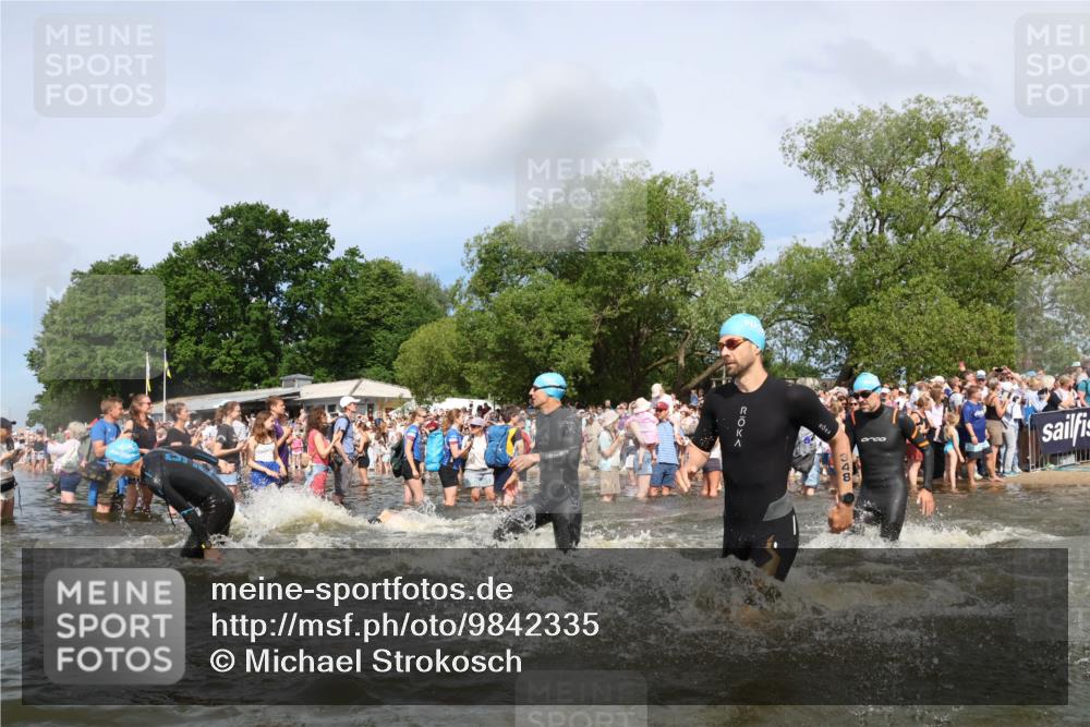 21.06.2026 - Viking Triathlon Michael Strokosch http://msf.ph/oto/9842335 21.06.2026 10:03:10 Schwimmen 49, 68, 80, 82, 170, 199, 200, 208, 348, 352, 356, 404, 467, 545, 612 meine-sportfotos.de