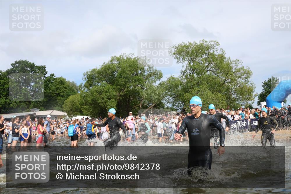 21.06.2026 - Viking Triathlon Michael Strokosch http://msf.ph/oto/9842378 21.06.2026 10:03:18 Schwimmen 58, 68, 170, 202, 208, 348, 352, 356, 419, 455, 467, 487 meine-sportfotos.de
