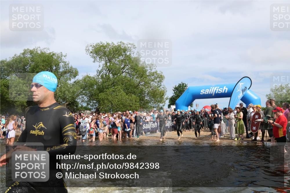 21.06.2026 - Viking Triathlon Michael Strokosch http://msf.ph/oto/9842398 21.06.2026 10:03:22 Schwimmen 58, 68, 84, 118, 170, 202, 208, 328, 352, 364, 419, 455, 467, 487, 556, 667 meine-sportfotos.de