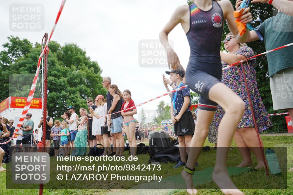 21.06.2026 - 29. Vierlanden-Triathlon LAZAROV Photography http://msf.ph/oto/9842473 21.06.2026 14:48:54 Schwimmen  meine-sportfotos.de