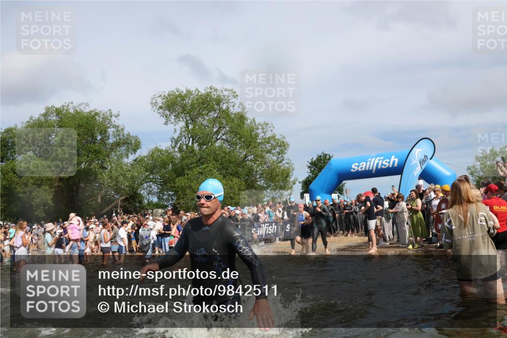 21.06.2026 - Viking Triathlon Michael Strokosch http://msf.ph/oto/9842511 21.06.2026 10:03:46 Schwimmen 137, 144, 229, 267, 287, 291, 323, 339, 340, 436, 450, 458, 521, 559, 649 meine-sportfotos.de