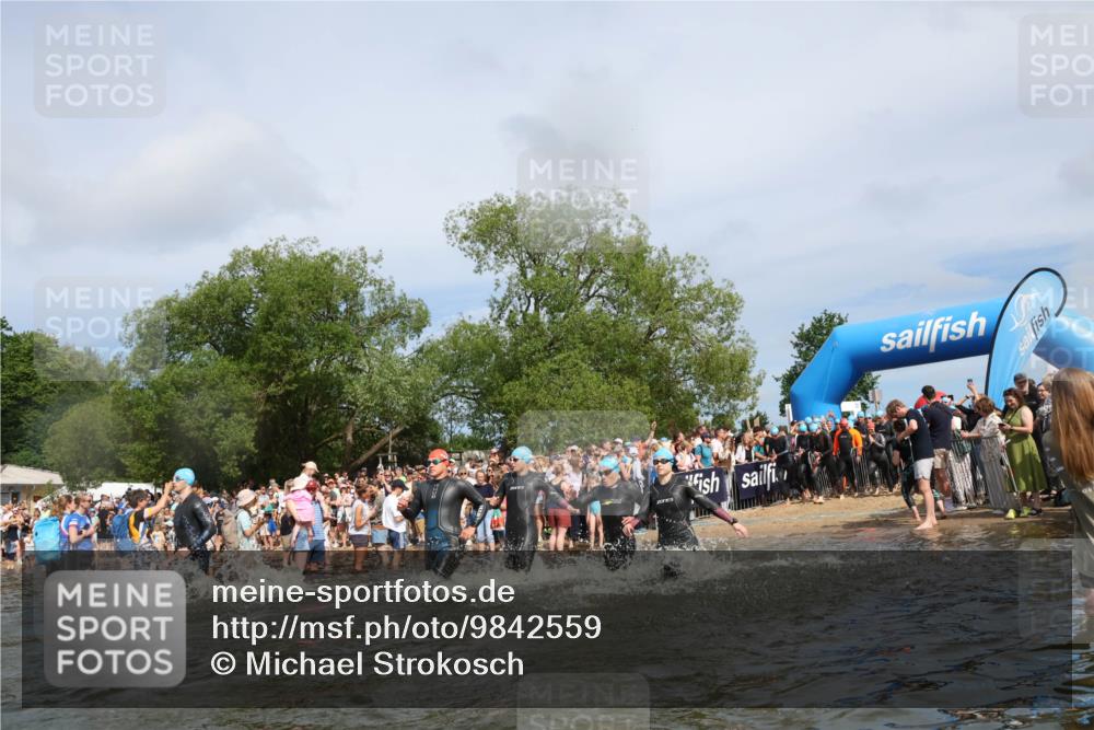 21.06.2026 - Viking Triathlon Michael Strokosch http://msf.ph/oto/9842559 21.06.2026 10:03:55 Schwimmen 122, 266, 267, 268, 287, 291, 339, 384, 460, 531, 552, 554, 608, 645, 649 meine-sportfotos.de