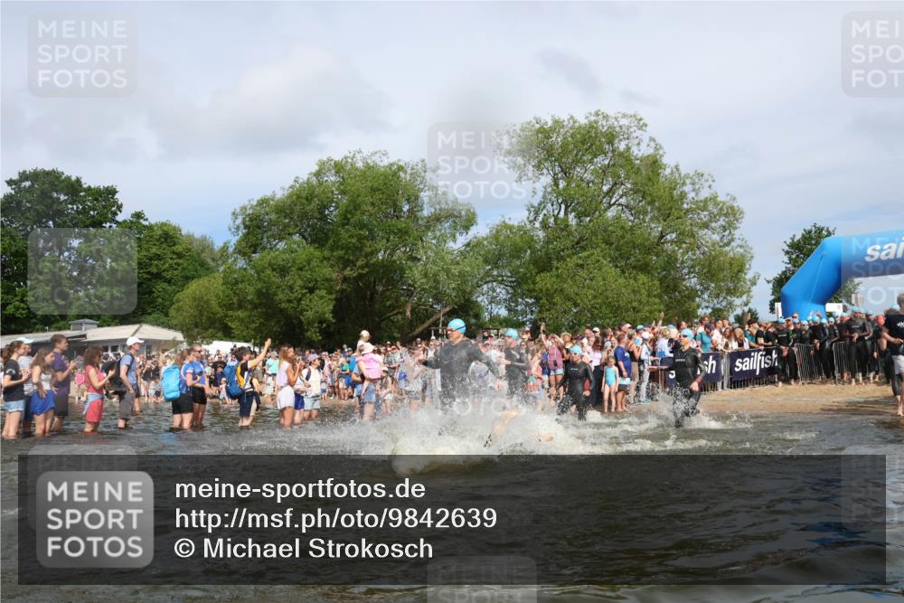 21.06.2026 - Viking Triathlon Michael Strokosch http://msf.ph/oto/9842639 21.06.2026 10:04:09 Schwimmen 195, 197, 227, 239, 243, 269, 279, 333, 397, 400, 496, 526, 654, 666 meine-sportfotos.de