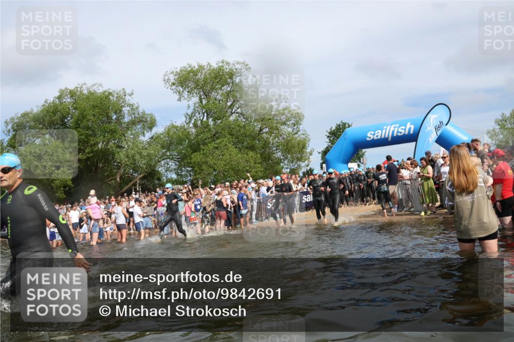 21.06.2026 - Viking Triathlon Michael Strokosch http://msf.ph/oto/9842691 21.06.2026 10:04:27 Schwimmen 96, 125, 132, 179, 205, 213, 241, 256, 398, 411, 465, 590, 602, 614, 658 meine-sportfotos.de