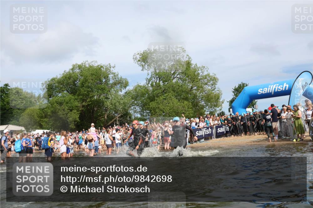 21.06.2026 - Viking Triathlon Michael Strokosch http://msf.ph/oto/9842698 21.06.2026 10:04:29 Schwimmen 125, 132, 167, 179, 241, 358, 398, 425, 465, 473, 590, 602, 614, 647, 658 meine-sportfotos.de