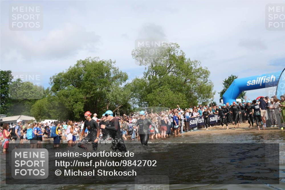 21.06.2026 - Viking Triathlon Michael Strokosch http://msf.ph/oto/9842702 21.06.2026 10:04:31 Schwimmen 125, 132, 167, 179, 241, 358, 398, 425, 465, 473, 590, 602, 614, 647, 658 meine-sportfotos.de