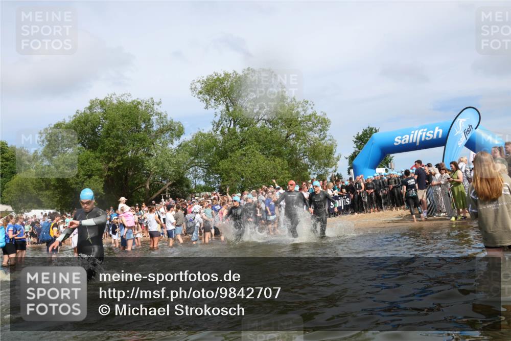 21.06.2026 - Viking Triathlon Michael Strokosch http://msf.ph/oto/9842707 21.06.2026 10:04:33 Schwimmen 125, 132, 167, 232, 241, 349, 358, 398, 425, 465, 473, 590, 647, 658 meine-sportfotos.de