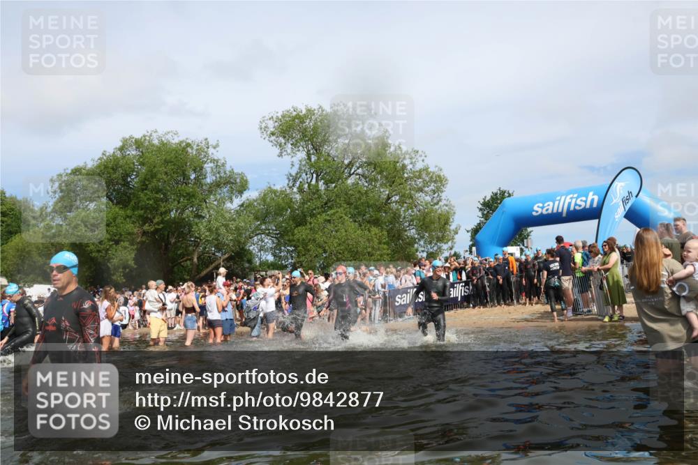 21.06.2026 - Viking Triathlon Michael Strokosch http://msf.ph/oto/9842877 21.06.2026 10:05:39 Schwimmen 45, 134, 234, 262, 276, 316, 387, 393, 399, 471, 482, 520, 578, 663 meine-sportfotos.de