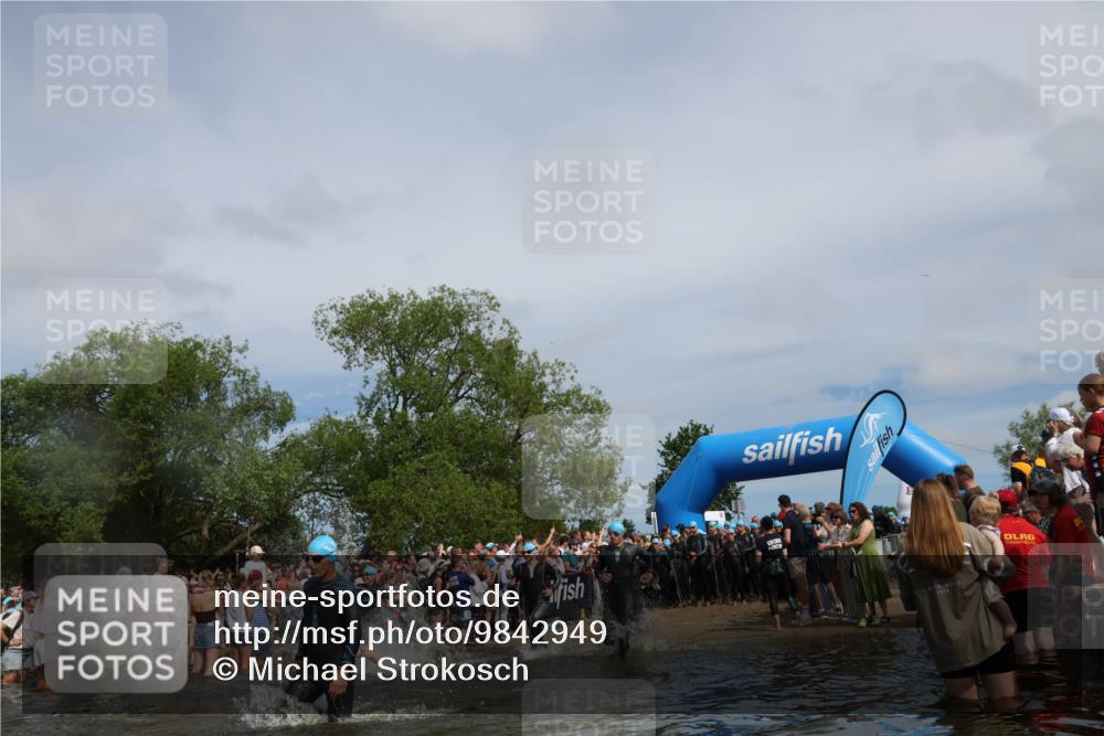 21.06.2026 - Viking Triathlon Michael Strokosch http://msf.ph/oto/9842949 21.06.2026 10:06:04 Schwimmen 91, 93, 147, 173, 185, 259, 261, 273, 405, 443 meine-sportfotos.de