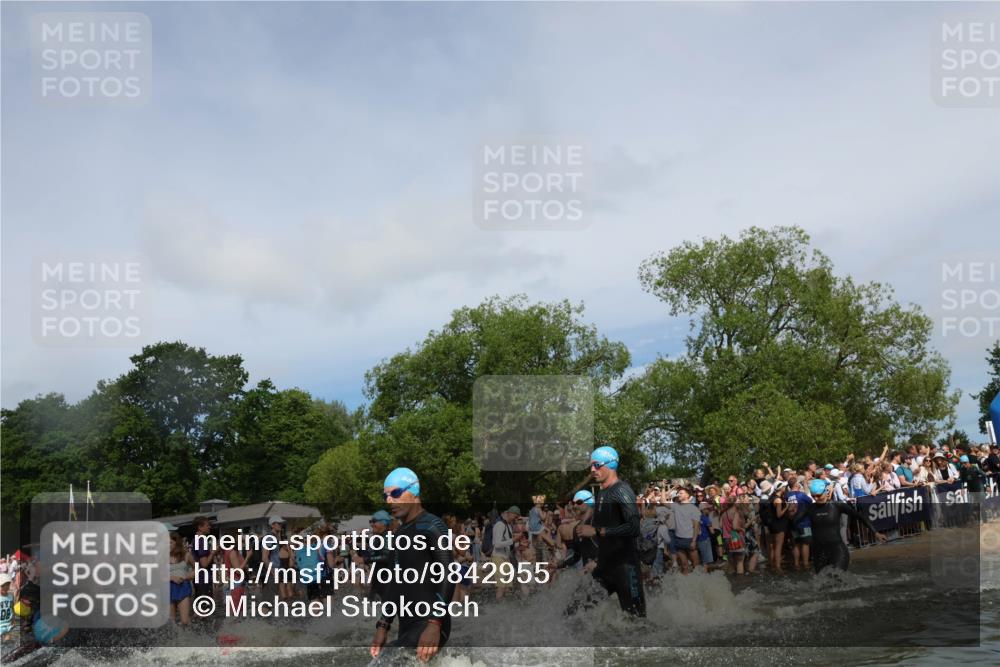 21.06.2026 - Viking Triathlon Michael Strokosch http://msf.ph/oto/9842955 21.06.2026 10:06:06 Schwimmen 91, 93, 147, 153, 162, 173, 185, 259, 261, 273, 368, 405, 443, 479, 541 meine-sportfotos.de