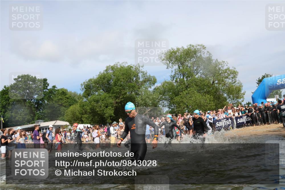 21.06.2026 - Viking Triathlon Michael Strokosch http://msf.ph/oto/9843028 21.06.2026 10:06:33 Schwimmen 56, 72, 85, 151, 177, 188, 212, 415, 445, 522, 539, 577, 616, 619 meine-sportfotos.de