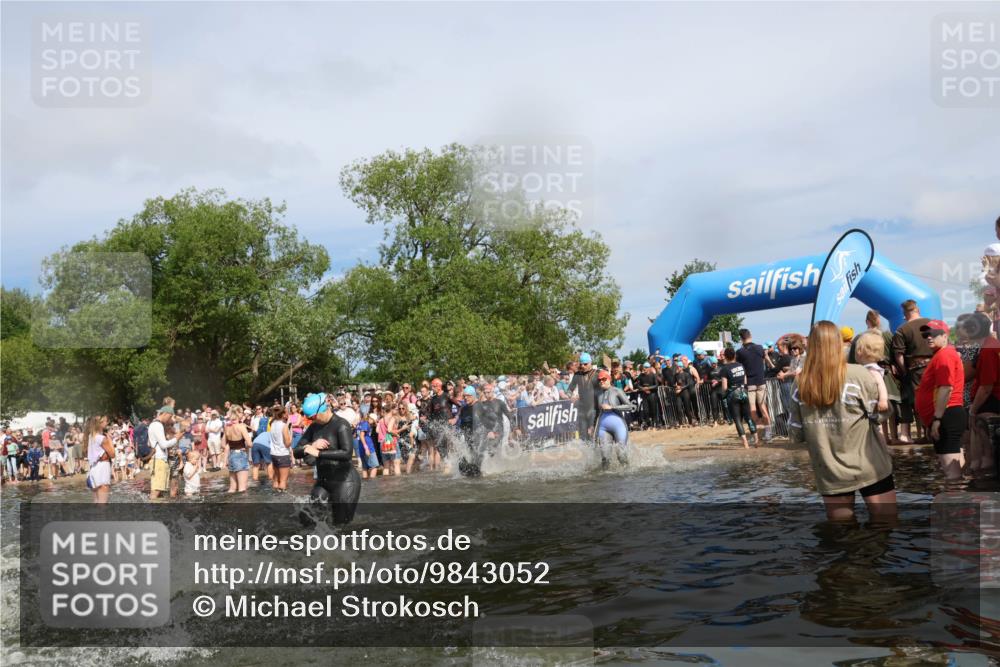 21.06.2026 - Viking Triathlon Michael Strokosch http://msf.ph/oto/9843052 21.06.2026 10:06:43 Schwimmen 138, 206, 260, 310, 321, 326, 429, 444, 464, 618, 638, 641 meine-sportfotos.de