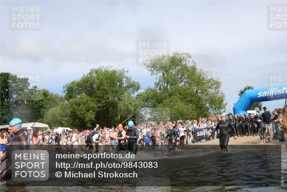 21.06.2026 - Viking Triathlon Michael Strokosch http://msf.ph/oto/9843083 21.06.2026 10:06:54 Schwimmen 54, 60, 94, 123, 166, 245, 310, 314, 449, 464, 495, 609, 615, 668 meine-sportfotos.de