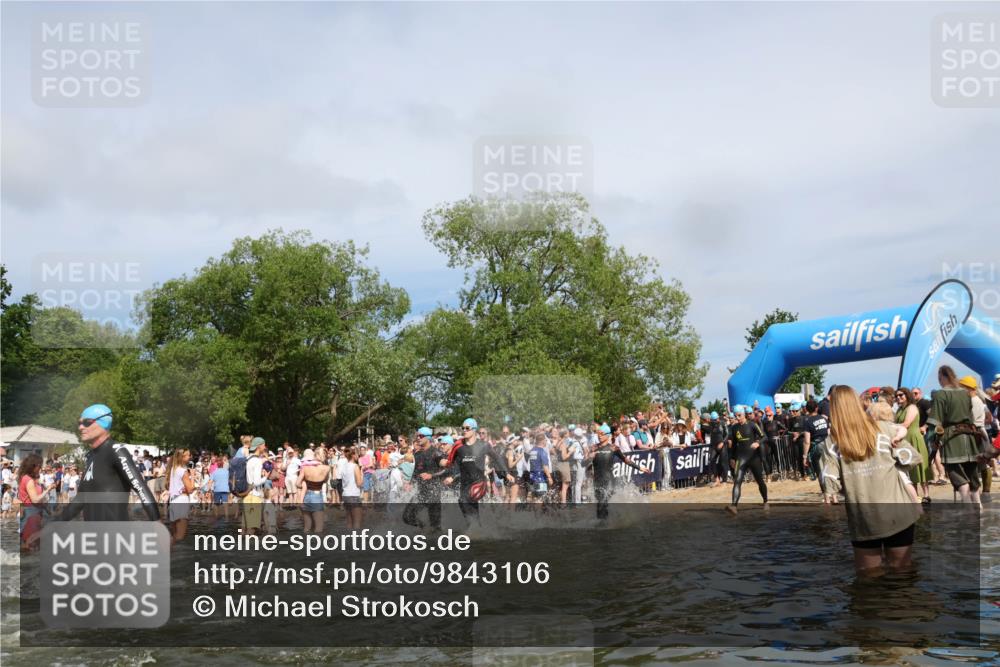 21.06.2026 - Viking Triathlon Michael Strokosch http://msf.ph/oto/9843106 21.06.2026 10:07:03 Schwimmen 37, 54, 60, 69, 94, 123, 289, 307, 314, 329, 345, 369, 449, 555, 615, 668 meine-sportfotos.de