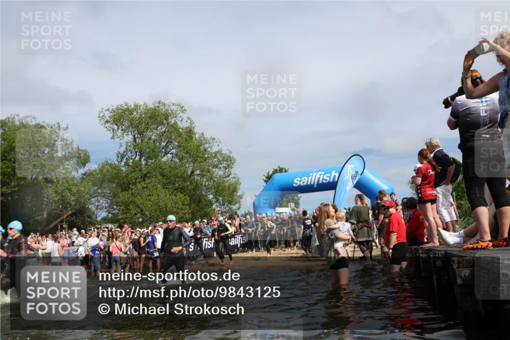 21.06.2026 - Viking Triathlon Michael Strokosch http://msf.ph/oto/9843125 21.06.2026 10:07:11 Schwimmen 37, 69, 116, 135, 289, 307, 329, 369, 390, 470, 483, 523, 555, 574, 662 meine-sportfotos.de