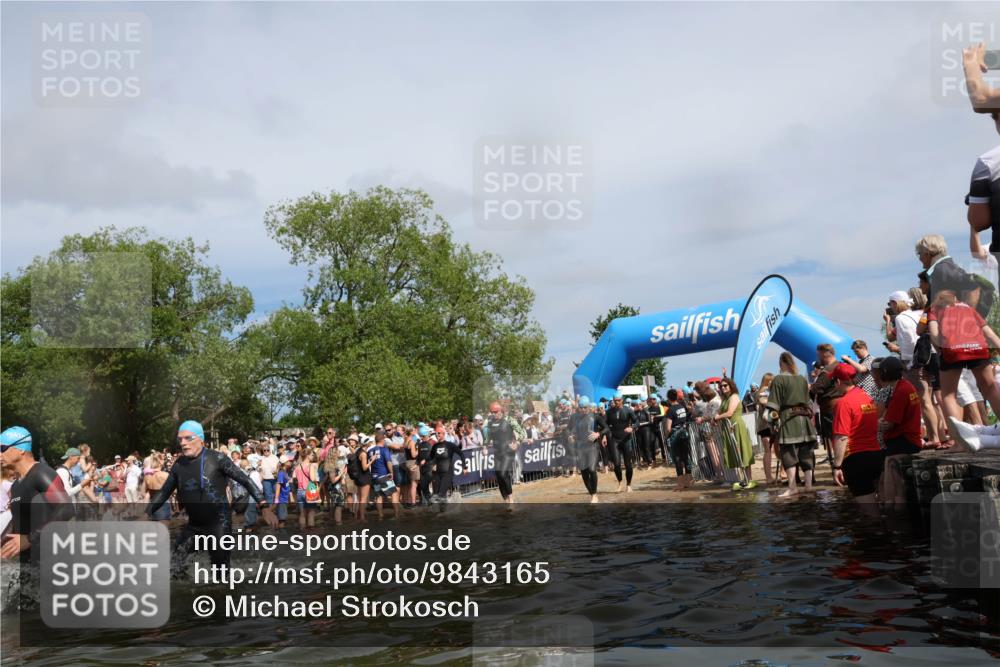 21.06.2026 - Viking Triathlon Michael Strokosch http://msf.ph/oto/9843165 21.06.2026 10:07:28 Schwimmen 76, 107, 115, 158, 163, 209, 253, 401, 403, 469, 510, 540, 605, 624, 659 meine-sportfotos.de