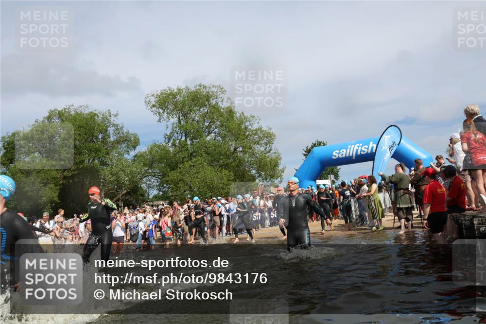 21.06.2026 - Viking Triathlon Michael Strokosch http://msf.ph/oto/9843176 21.06.2026 10:07:32 Schwimmen 24, 76, 107, 158, 253, 258, 306, 346, 403, 510, 540, 605, 624, 628, 659 meine-sportfotos.de