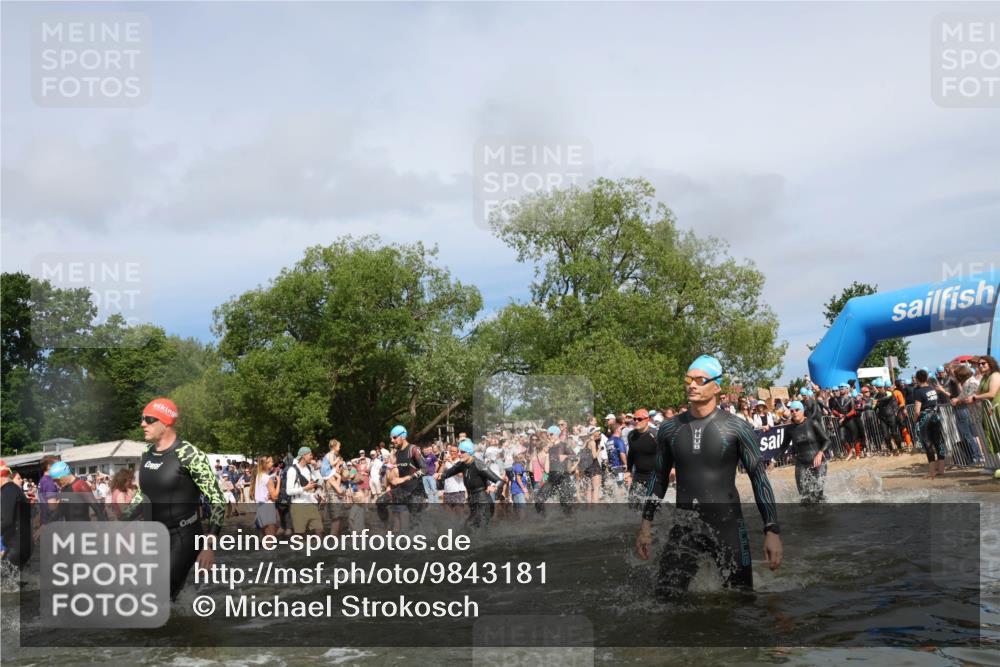 21.06.2026 - Viking Triathlon Michael Strokosch http://msf.ph/oto/9843181 21.06.2026 10:07:34 Schwimmen 24, 66, 107, 164, 253, 258, 275, 306, 313, 346, 366, 540, 605, 628, 659 meine-sportfotos.de
