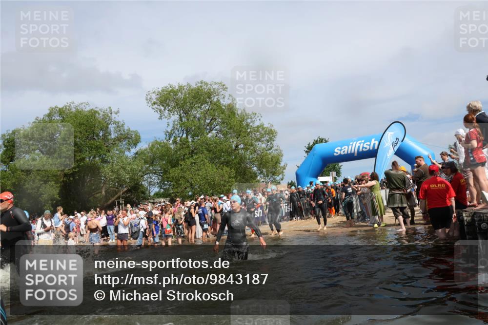 21.06.2026 - Viking Triathlon Michael Strokosch http://msf.ph/oto/9843187 21.06.2026 10:07:36 Schwimmen 24, 66, 107, 164, 253, 258, 275, 306, 313, 346, 366, 540, 605, 628, 659 meine-sportfotos.de
