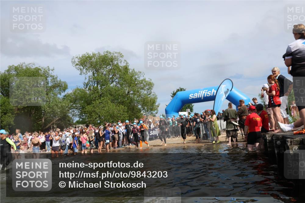 21.06.2026 - Viking Triathlon Michael Strokosch http://msf.ph/oto/9843203 21.06.2026 10:07:42 Schwimmen 24, 36, 66, 81, 164, 258, 275, 306, 313, 346, 363, 366, 374, 448, 628 meine-sportfotos.de