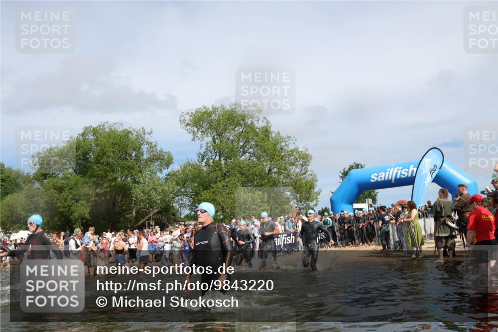 21.06.2026 - Viking Triathlon Michael Strokosch http://msf.ph/oto/9843220 21.06.2026 10:07:49 Schwimmen 36, 81, 97, 124, 217, 295, 298, 363, 374, 388, 413, 448, 494, 622, 630 meine-sportfotos.de