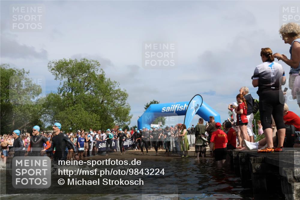 21.06.2026 - Viking Triathlon Michael Strokosch http://msf.ph/oto/9843224 21.06.2026 10:07:51 Schwimmen 36, 81, 97, 124, 217, 295, 298, 363, 374, 388, 413, 448, 494, 622, 630 meine-sportfotos.de