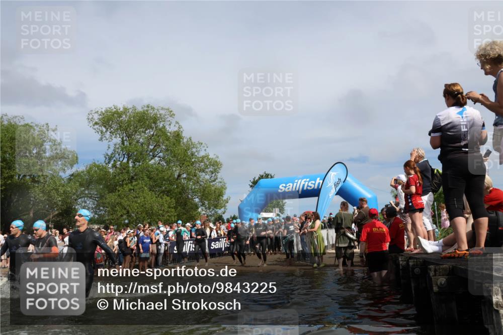 21.06.2026 - Viking Triathlon Michael Strokosch http://msf.ph/oto/9843225 21.06.2026 10:07:51 Schwimmen 36, 81, 97, 124, 217, 295, 298, 363, 374, 388, 413, 448, 494, 622, 630 meine-sportfotos.de