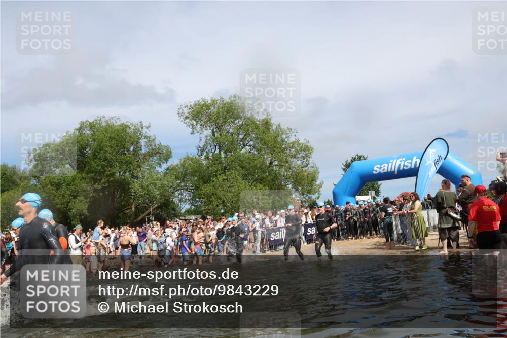 21.06.2026 - Viking Triathlon Michael Strokosch http://msf.ph/oto/9843229 21.06.2026 10:07:53 Schwimmen 36, 81, 97, 124, 217, 257, 295, 298, 363, 374, 388, 413, 448, 494, 622, 630 meine-sportfotos.de