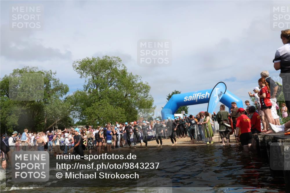 21.06.2026 - Viking Triathlon Michael Strokosch http://msf.ph/oto/9843237 21.06.2026 10:07:57 Schwimmen 57, 97, 124, 178, 217, 257, 295, 298, 388, 413, 494, 534, 622, 630, 635 meine-sportfotos.de