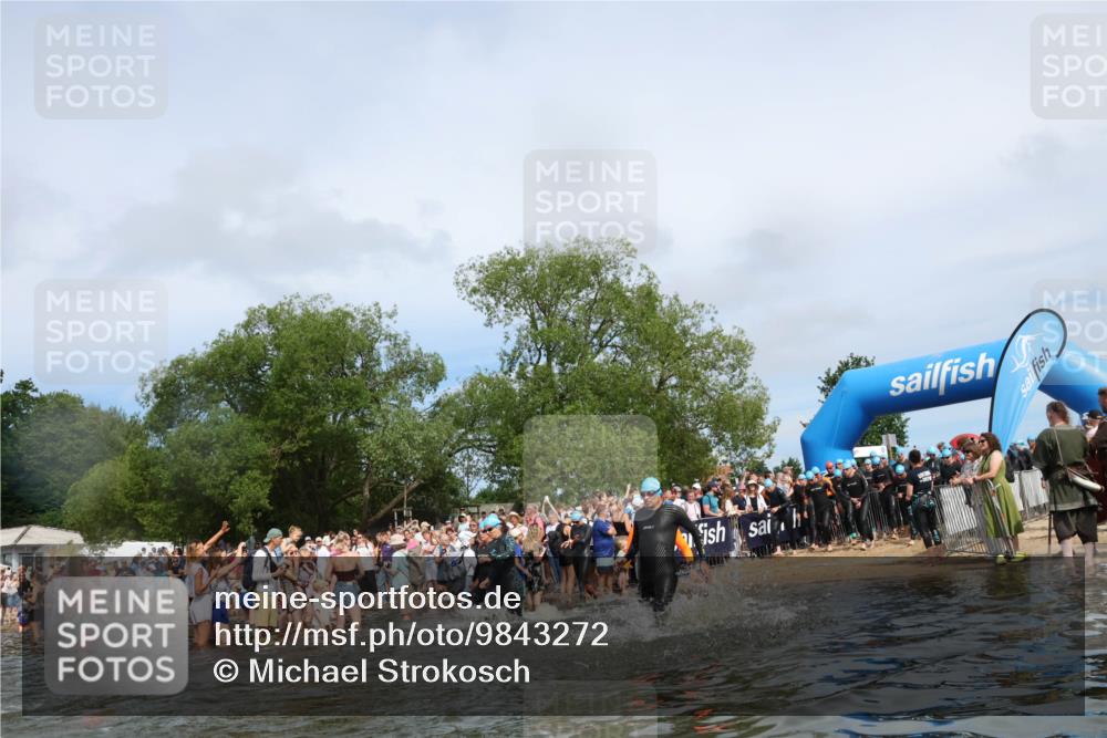 21.06.2026 - Viking Triathlon Michael Strokosch http://msf.ph/oto/9843272 21.06.2026 10:08:11 Schwimmen 59, 71, 101, 172, 182, 283, 335, 382, 421, 424, 427, 433, 434, 607, 642 meine-sportfotos.de