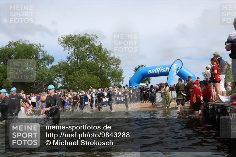 21.06.2026 - Viking Triathlon Michael Strokosch http://msf.ph/oto/9843288 21.06.2026 10:08:17 Schwimmen 59, 101, 172, 223, 250, 283, 335, 382, 416, 421, 433, 434, 463, 564, 642 meine-sportfotos.de