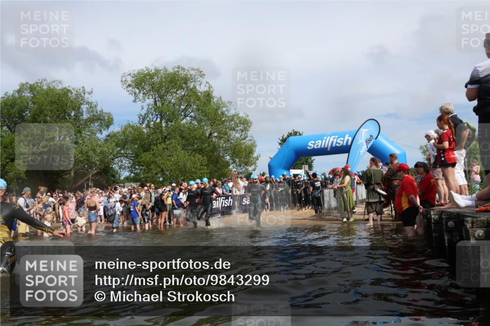 21.06.2026 - Viking Triathlon Michael Strokosch http://msf.ph/oto/9843299 21.06.2026 10:08:23 Schwimmen 101, 133, 192, 222, 223, 250, 283, 335, 354, 375, 416, 421, 434, 463, 564 meine-sportfotos.de