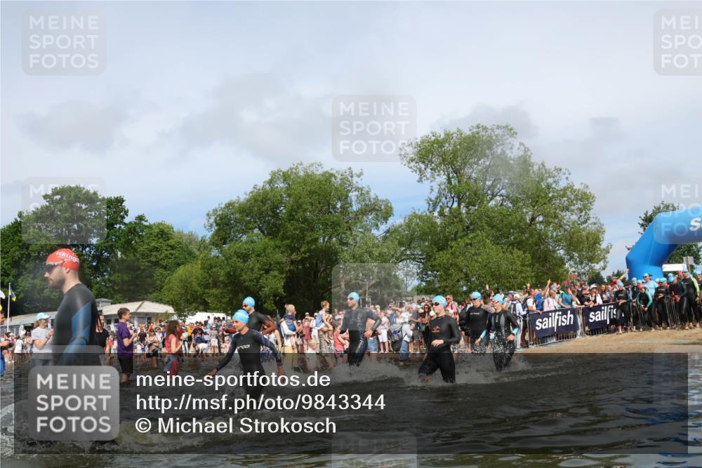 21.06.2026 - Viking Triathlon Michael Strokosch http://msf.ph/oto/9843344 21.06.2026 10:08:40 Schwimmen 75, 92, 105, 203, 207, 254, 322, 324, 365, 376, 409, 476, 549, 629, 661 meine-sportfotos.de