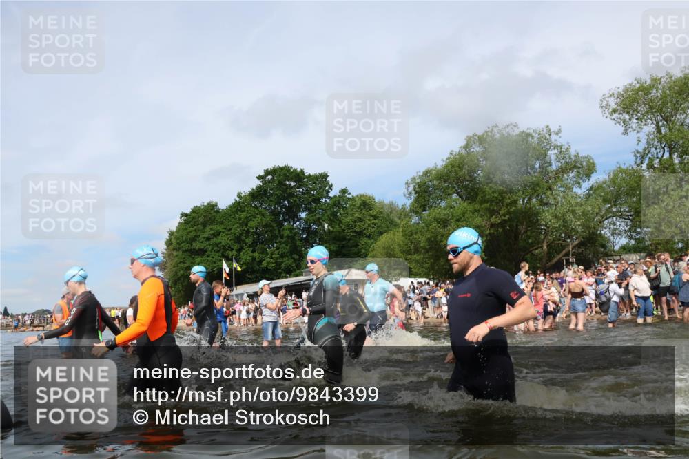 21.06.2026 - Viking Triathlon Michael Strokosch http://msf.ph/oto/9843399 21.06.2026 10:09:02 Schwimmen 40, 70, 77, 106, 139, 181, 237, 252, 344, 362, 509, 542, 631, 652 meine-sportfotos.de