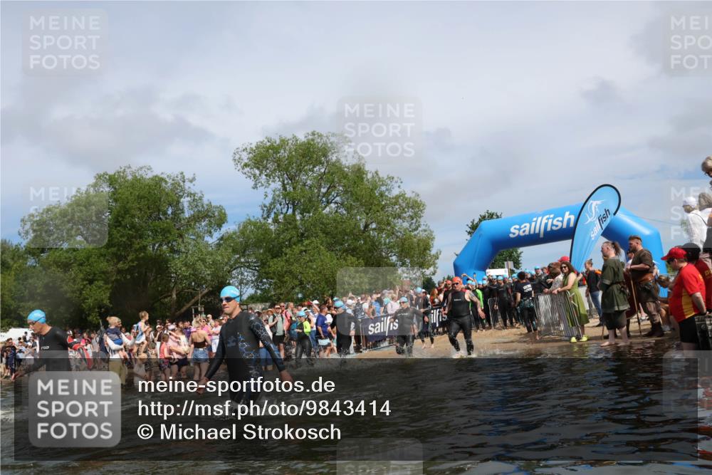 21.06.2026 - Viking Triathlon Michael Strokosch http://msf.ph/oto/9843414 21.06.2026 10:09:08 Schwimmen 70, 77, 106, 155, 252, 347, 362, 431, 502, 509, 542, 631, 639, 652 meine-sportfotos.de