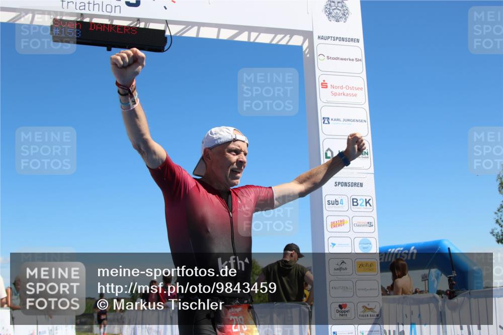 21.06.2026 - Viking Triathlon Markus Tischler http://msf.ph/oto/9843459 21.06.2026 15:35:07 Ziel 143, 279 meine-sportfotos.de