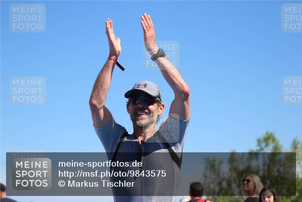 21.06.2026 - Viking Triathlon Markus Tischler http://msf.ph/oto/9843575 21.06.2026 15:37:26 Ziel 208 meine-sportfotos.de