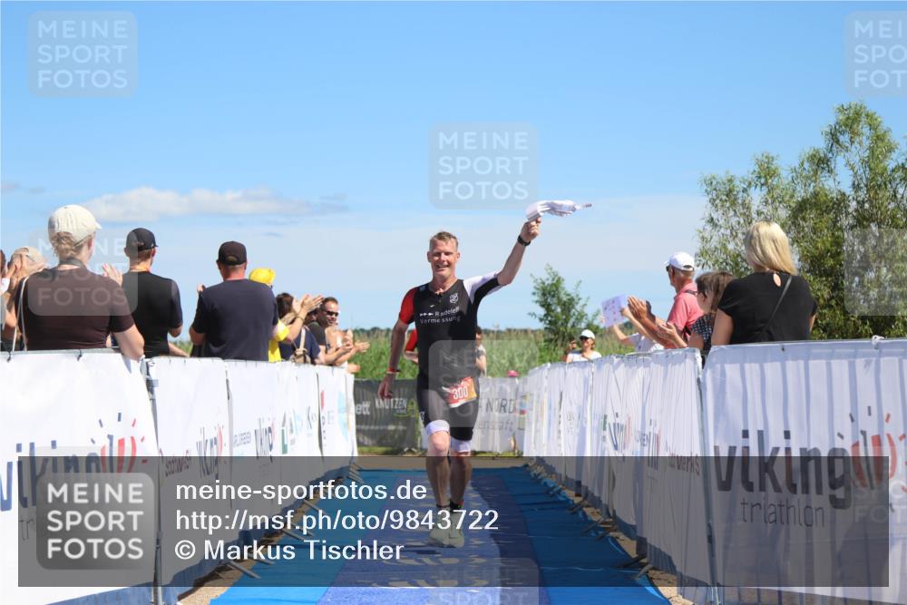 21.06.2026 - Viking Triathlon Markus Tischler http://msf.ph/oto/9843722 21.06.2026 15:42:35 Ziel 300, 341 meine-sportfotos.de