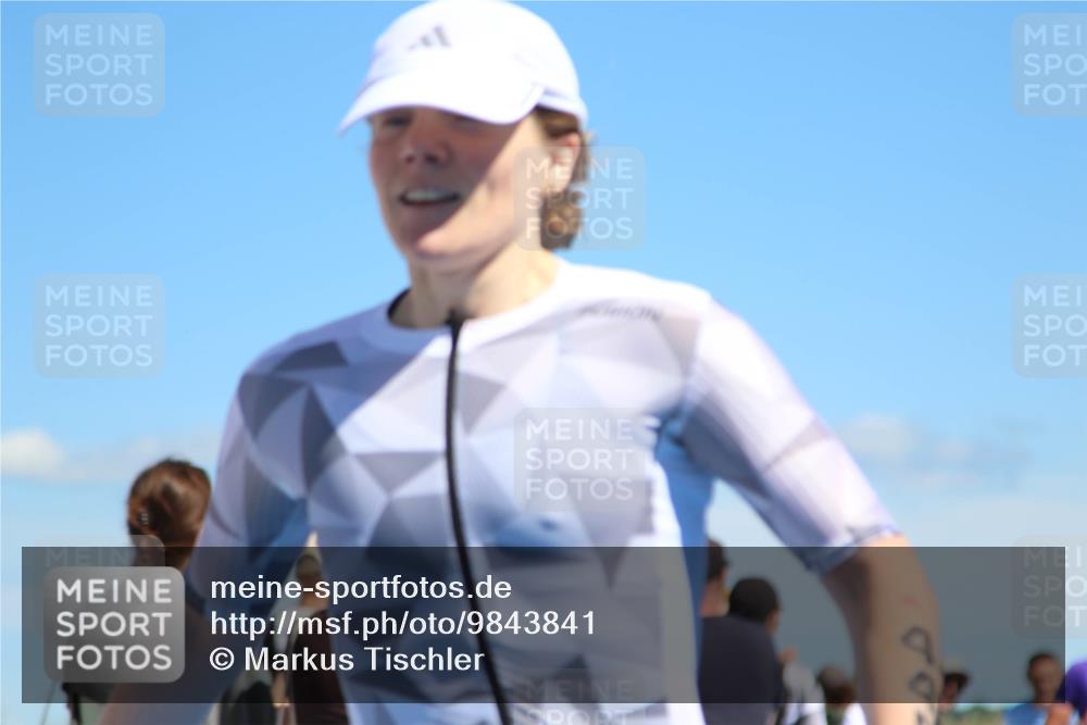 21.06.2026 - Viking Triathlon Markus Tischler http://msf.ph/oto/9843841 21.06.2026 15:45:18 Ziel 295, 445, 629 meine-sportfotos.de